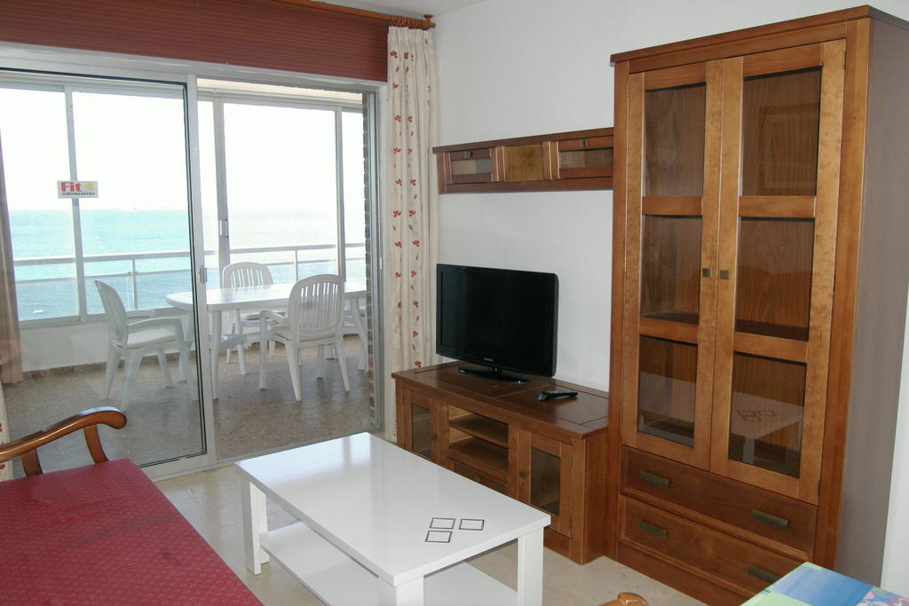 Apartamentos Carolina - Arca Rent Benidorm Oda fotoğraf