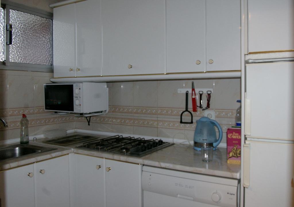 Apartamentos Carolina - Arca Rent Benidorm Oda fotoğraf